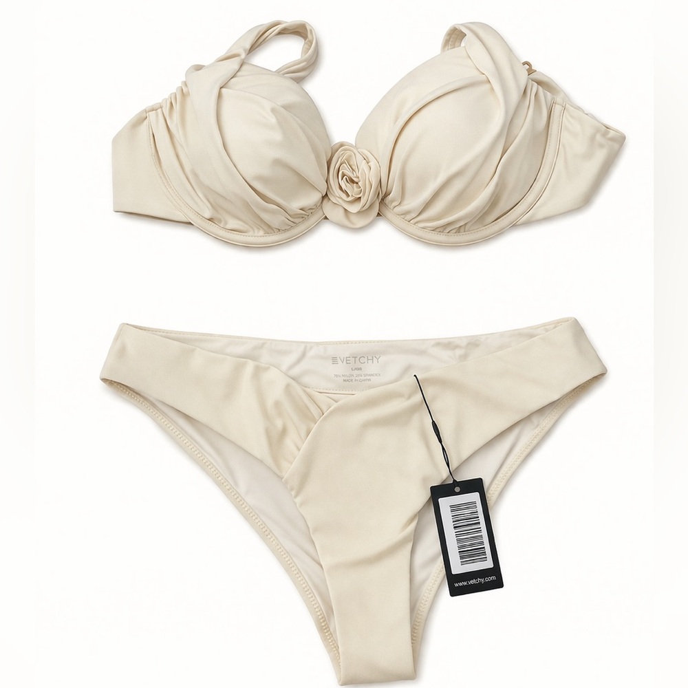 Vetchy Cream Underwire Bikini Set with Decorative Rosette